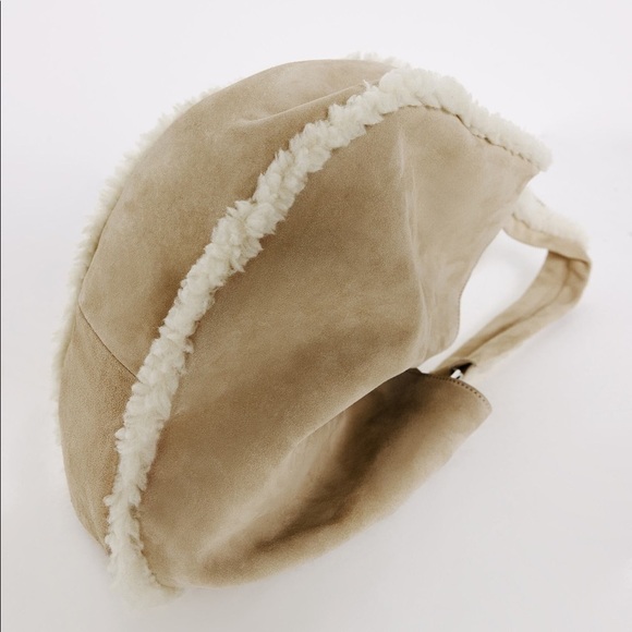 NWT. Zara Cream/Beige Faux Shearling Split suede Shoulder Bag. main image 2